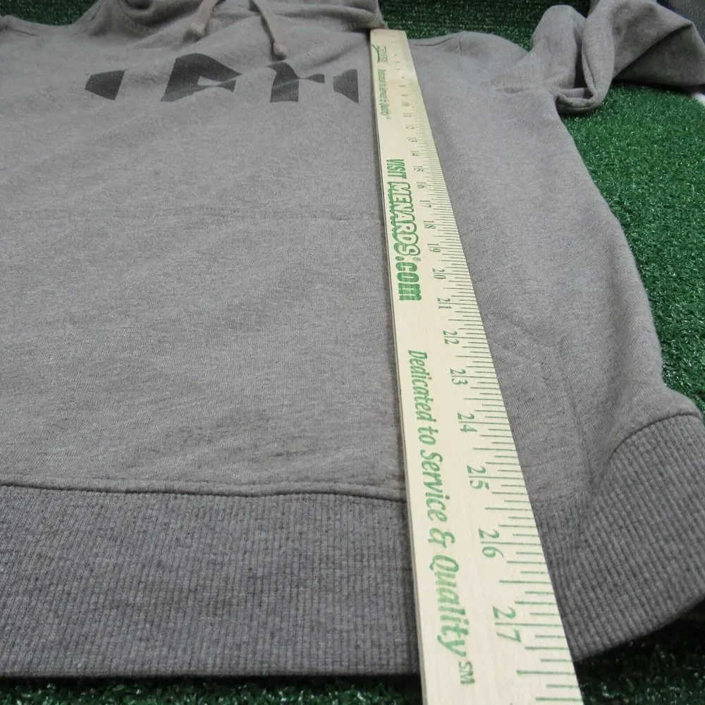 YETI Hoodie Mens Medium‎ Gray Long Sleeve Pullover Graphic Hooded Cooler